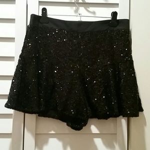 AKIRA jazz shorts